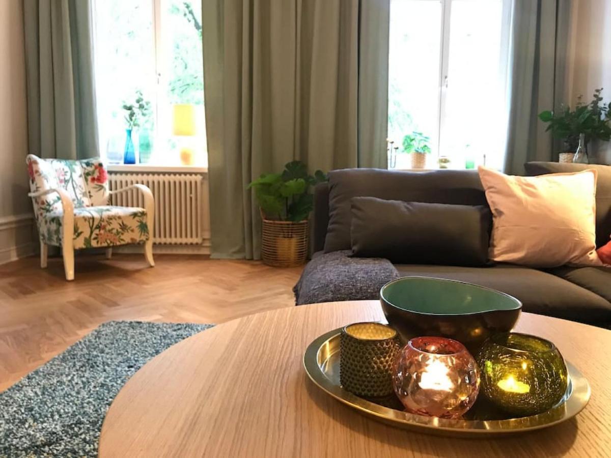 Artistic And Light 2 Room Apartment In Sofo 65Sqm Stockholm Eksteriør billede