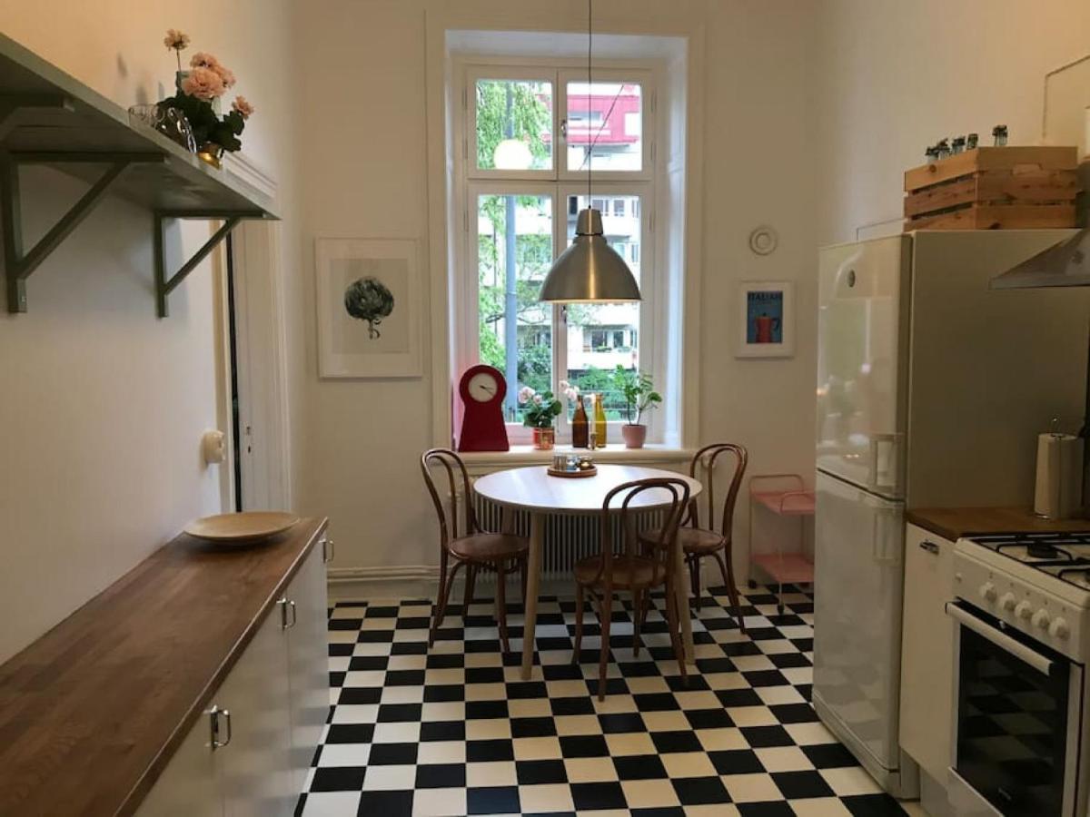 Artistic And Light 2 Room Apartment In Sofo 65Sqm Stockholm Eksteriør billede