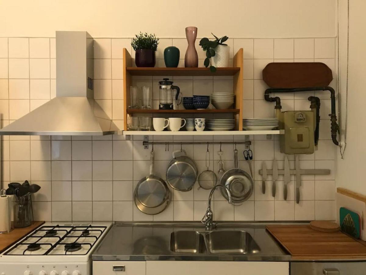 Artistic And Light 2 Room Apartment In Sofo 65Sqm Stockholm Eksteriør billede